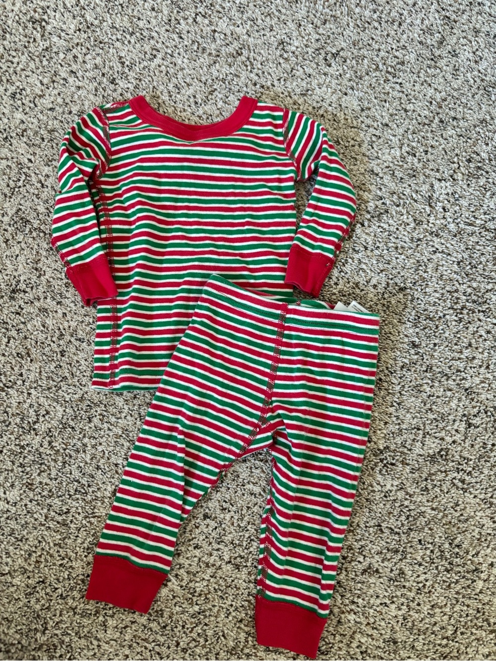 Hanna Andersson Moon and Back Holiday Pajama Set